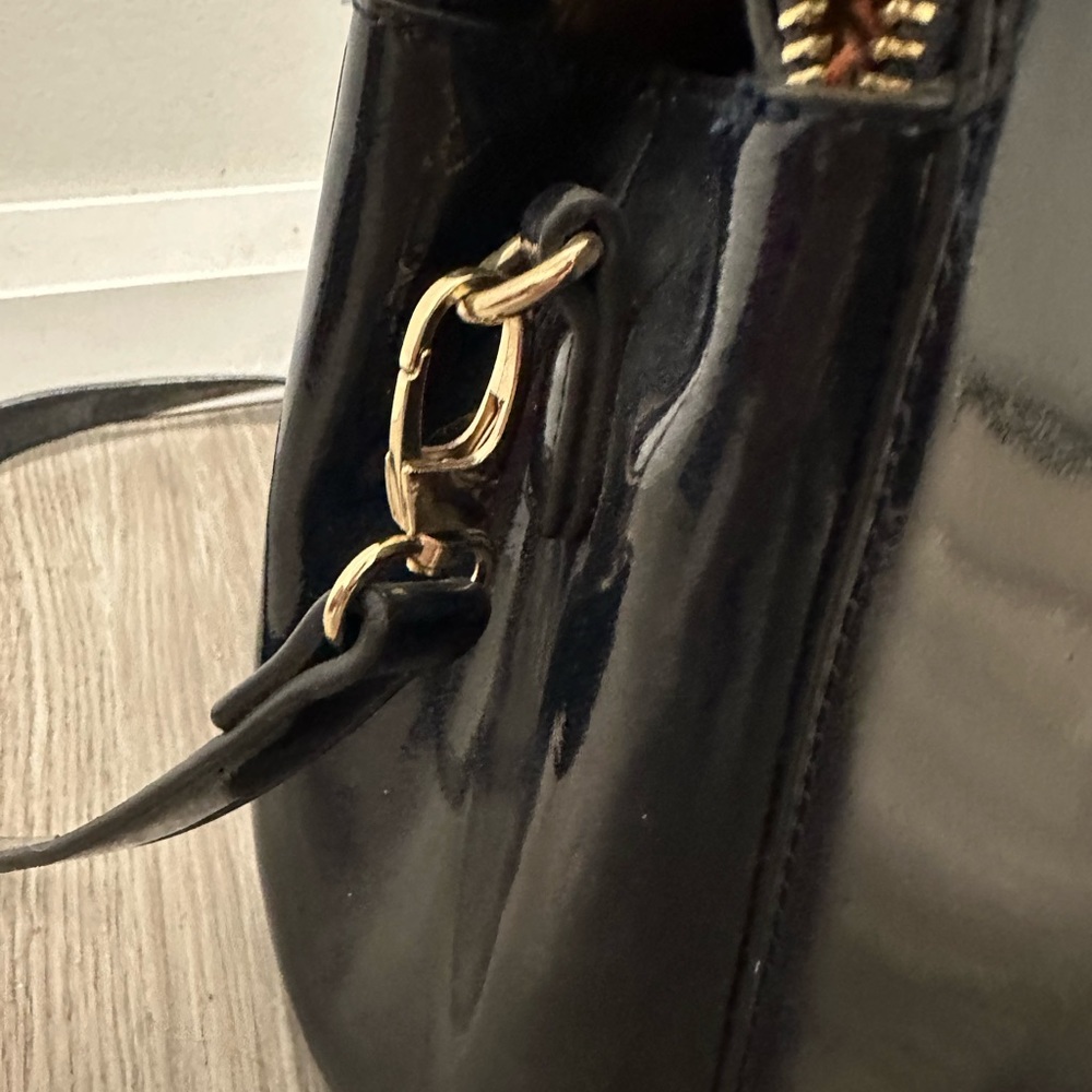 Matthew Cox| Oversized Shiny Navy Leatherette Bag - Picture 9 of 12